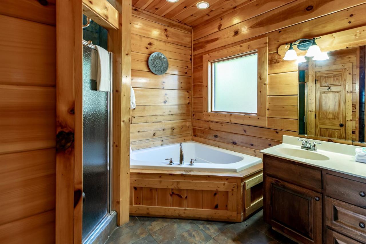 פיג'ן פורג' Smokystays 6 Bedroom Cabin מראה חיצוני תמונה