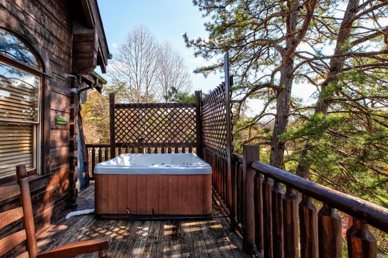 פיג'ן פורג' Smokystays 6 Bedroom Cabin מראה חיצוני תמונה