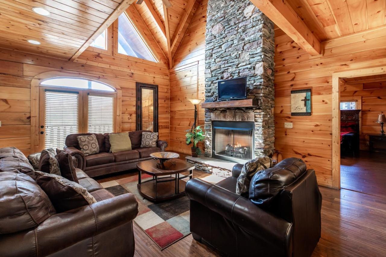 פיג'ן פורג' Smokystays 6 Bedroom Cabin מראה חיצוני תמונה